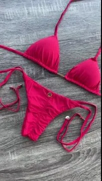 Strappy Solid Color Sexy Split Bikini